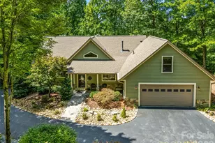 38 Mountain Crest Dr, Hendersonville, NC 28739 - Photo 1