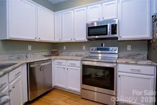 105 E Commons Dr, Morganton, NC 28655 - Photo 13