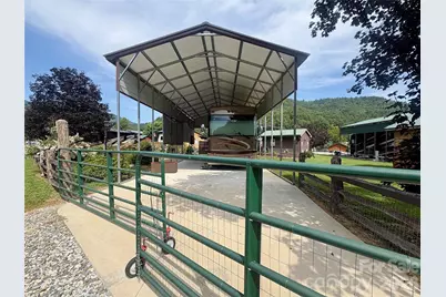 415 Hyde Town Road #11, Robbinsville, NC 28771 - Photo 23