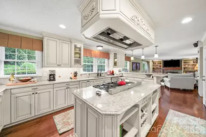200 Keyhole Court, Cramerton, NC 28032 - Photo 9