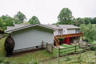 71 Reserve Dr, Burnsville, NC 28714 - Photo 11