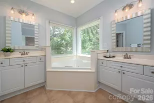 3415 12 Oaks Pl, Charlotte, NC 28270 - Photo 25