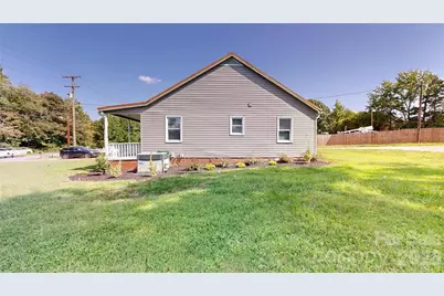 2106 Statesville Highway, Mooresville, NC 28115 - Photo 23