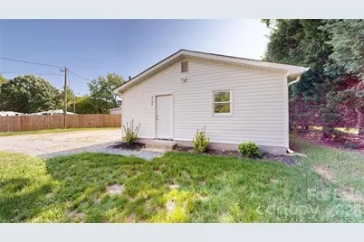2106 Statesville Highway, Mooresville, NC 28115 - Photo 25