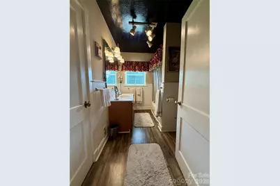 401 S Mulberry Street, Cherryville, NC 28021 - Photo 23