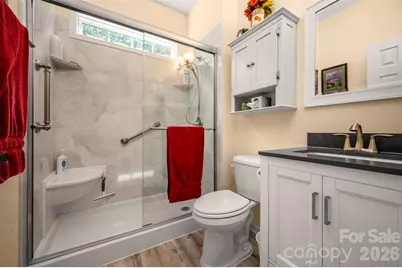 [Address not provided], Hendersonville, NC 28792 - Photo 27