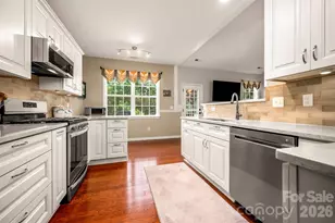 131 Creekwalk Ln, Hendersonville, NC 28792 - Photo 19