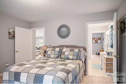 647 High Quarry Road, Hendersonville, NC 28791 - Photo 21