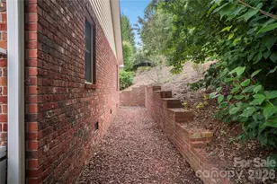647 High Quarry Rd, Hendersonville, NC 28791 - Photo 41
