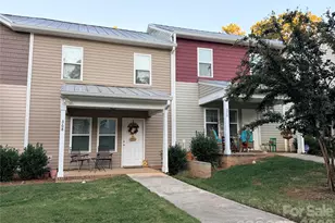 368 E Mills Ave, Mooresville, NC 28115 - Photo 1