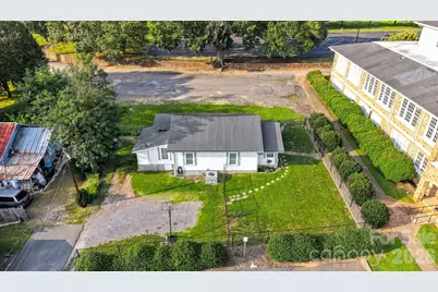 213 Colombo Street NW, Valdese, NC 28690 - Photo 17