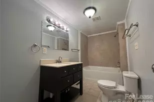 363 Pine St, Mount Holly, NC 28120 - Photo 9