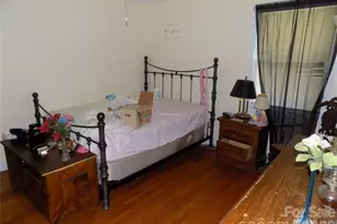 340 S Vine St, Gastonia, NC 28052 - Photo 11