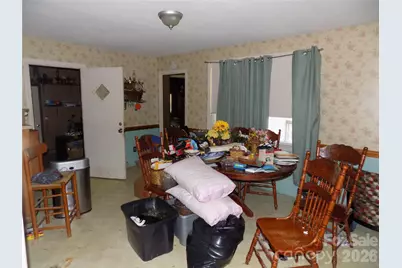 340 S Vine Street, Gastonia, NC 28052 - Photo 7