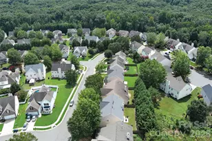 2702 Piersland Drive, Matthews, NC 28104 - Photo 41