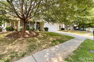 2702 Piersland Drive, Matthews, NC 28104 - Photo 35