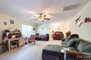 2702 Piersland Drive, Matthews, NC 28104 - Photo 31