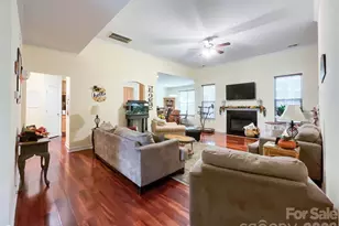 2702 Piersland Drive, Matthews, NC 28104 - Photo 5