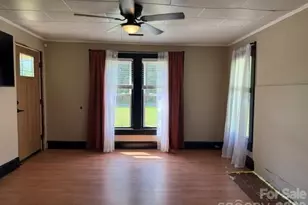418 W E Padgett Rd, Bostic, NC 28018 - Photo 9