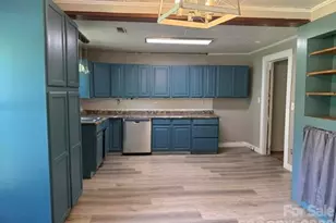 418 W E Padgett Rd, Bostic, NC 28018 - Photo 23