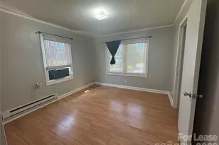 525 Rankin Ave, Mount Holly, NC 28120 - Photo 5