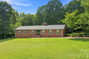 1002 Leewood Dr, Monroe, NC 28112 - Photo 1