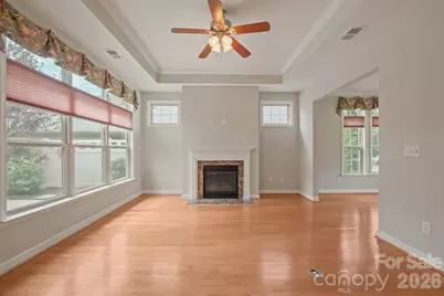 5028 Polo Gate Boulevard, Charlotte, NC 28216 - Photo 5