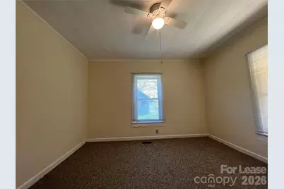 622 Woodlawn Avenue, Mount Holly, NC 28120 - Photo 5