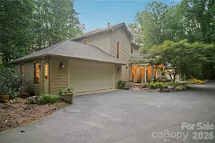 4 Citadel Ln, Hendersonville, NC 28739 - Photo 3