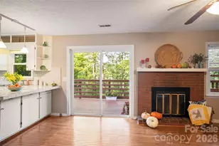 8 Galax Ln, Hendersonville, NC 28791 - Photo 21