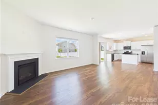 8185 Kennesaw Dr, Gastonia, NC 28056 - Photo 5
