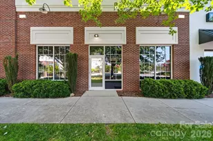 1381 N Center St, Hickory, NC 28601 - Photo 1