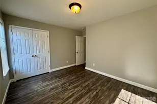 124 Crestwood Dr, Mount Holly, NC 28120 - Photo 11