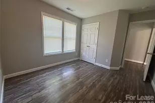 124 Crestwood Dr, Mount Holly, NC 28120 - Photo 7
