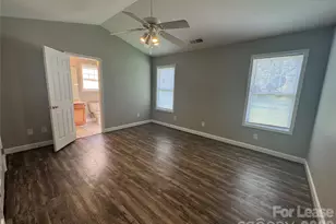 124 Crestwood Dr, Mount Holly, NC 28120 - Photo 13