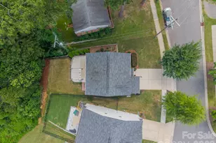 1829 Evergreen Dr, Charlotte, NC 28208 - Photo 35