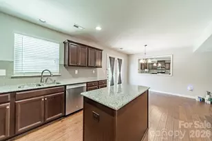 1829 Evergreen Dr, Charlotte, NC 28208 - Photo 13
