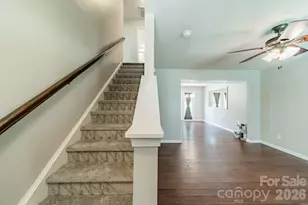 1829 Evergreen Dr, Charlotte, NC 28208 - Photo 5
