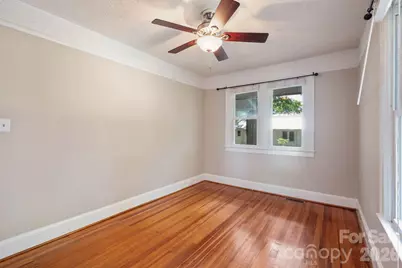 441 8th Avenue Drive NW, Hickory, NC 28601 - Photo 23