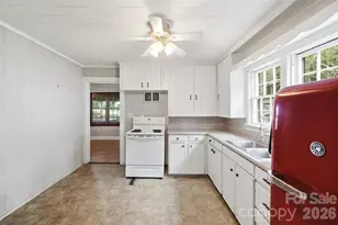 2304 McLean St, Gastonia, NC 28054 - Photo 15