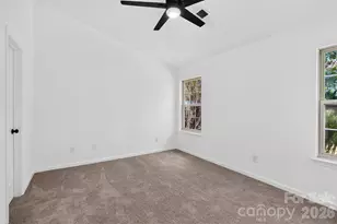 5733 Cardington Ct, Charlotte, NC 28216 - Photo 13