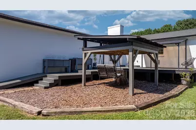 5795 Valley Field Road, Hickory, NC 28602 - Photo 33