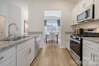 5009 Montoya Street, Charlotte, NC 28215 - Photo 7