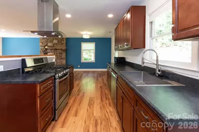 1009 Sharon Ridge Road, Fairview, NC 28730 - Photo 5