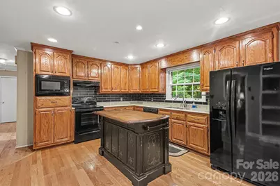 113 Brookshire Avenue, Kannapolis, NC 28083 - Photo 7