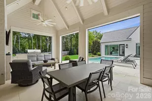 4709 Ockley Manor Ln, Charlotte, NC 28226 - Photo 39