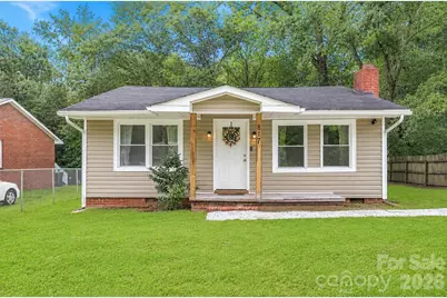 817 E Dunlap Street, Lancaster, SC 29720 - Photo 1