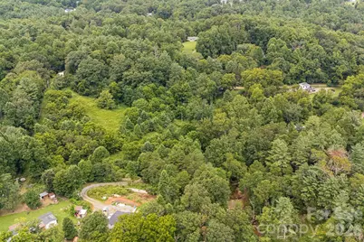 99999 Mid Court Drive, Asheville, NC 28804 - Photo 11