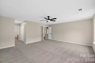 1034 Chalk Hill Ln, Charlotte, NC 28214 - Photo 17