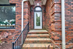 2143 Peninsula Dr, Lake Wylie, SC 29710 - Photo 3